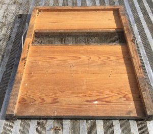 Plancher pour ruche Dadant